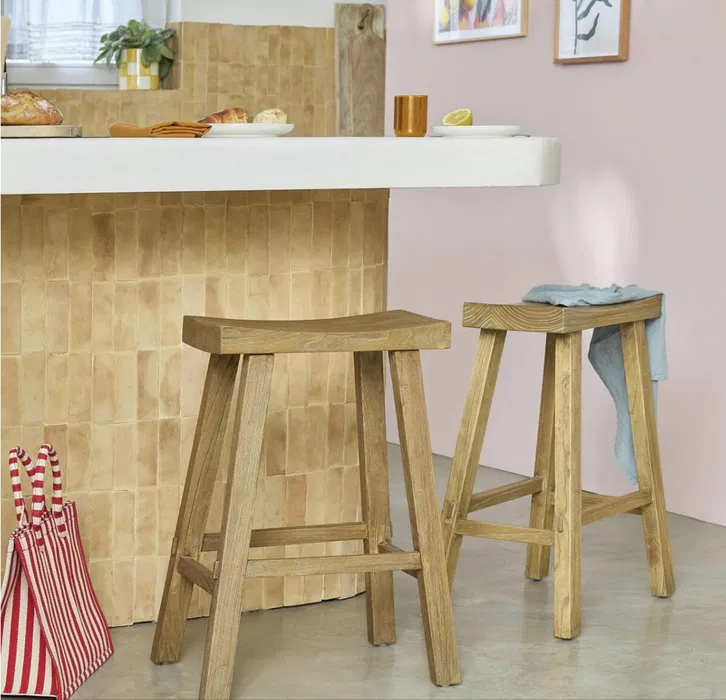 Головна Стільці та лавки з дерева